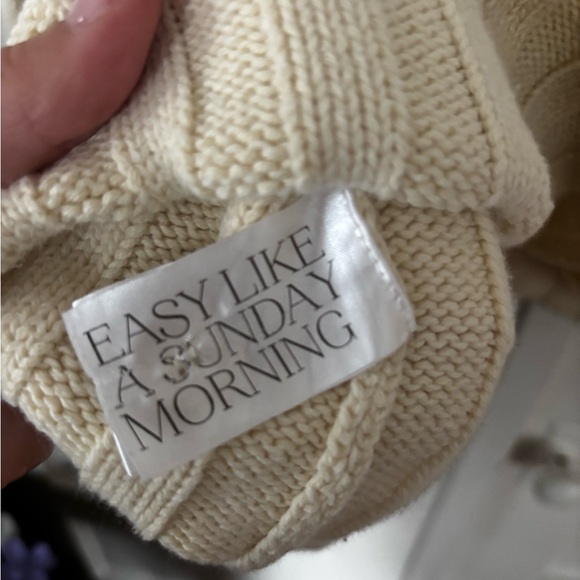 Neutral Cream Ribbed Henley Sweater - Picture 4 of 5